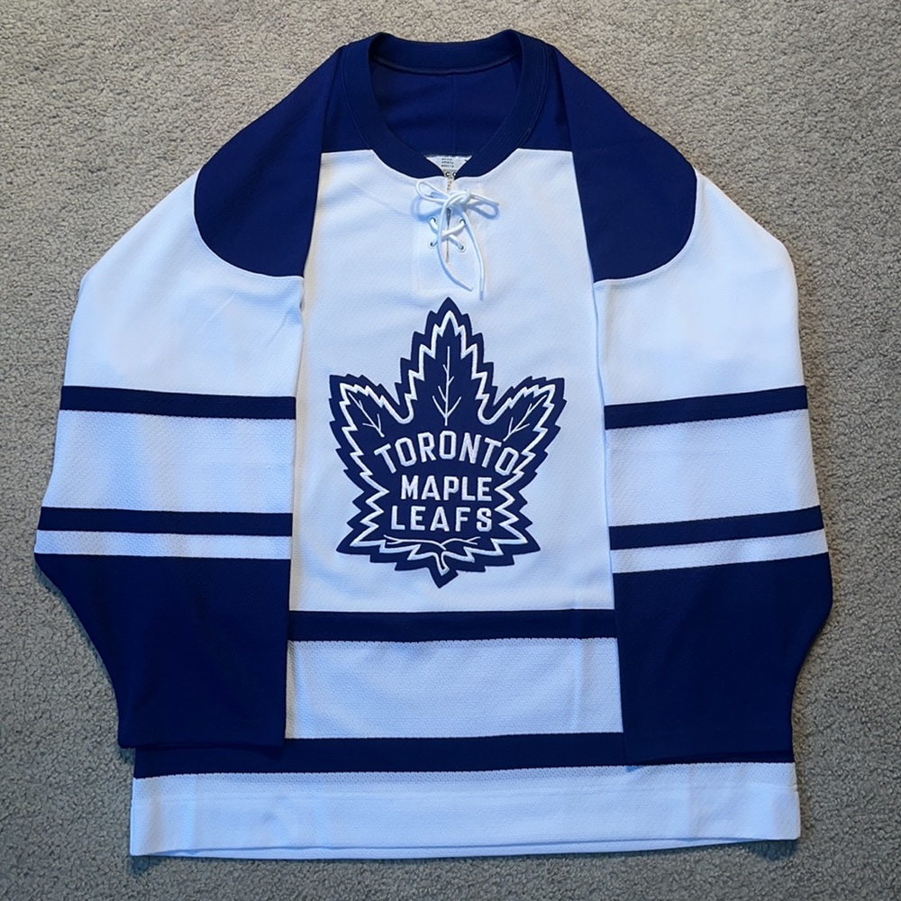 Toronto Maple Leafs CCM Alternate Jersey